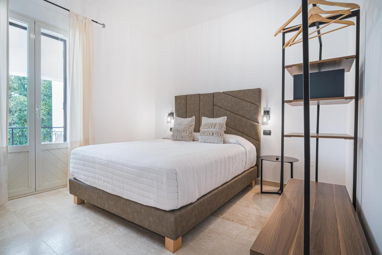 Paghe Eco Luxury Experience Hotel Budduso Bagian luar foto