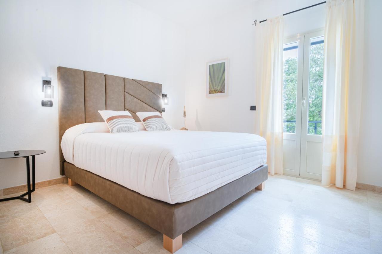 Paghe Eco Luxury Experience Hotel Budduso Bagian luar foto