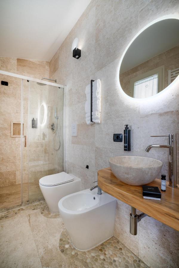 Paghe Eco Luxury Experience Hotel Budduso Bagian luar foto